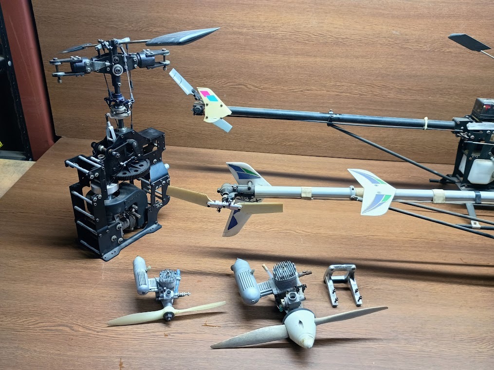 ラジコン ヘリコプター & ラジコン機エンジン 機関部 中古 5台 ラジコン ヘリコプター & ラジコン機エンジン 機関部 中古 5台