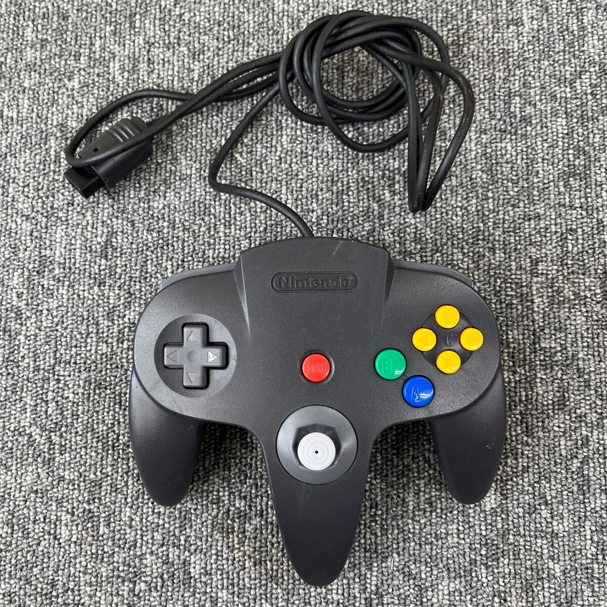 ☆846. ニンテンドー64 コントローラー 3点まとめて NUS-005 ☆846. ニンテンドー64 コントローラー 3点まとめて NUS-005