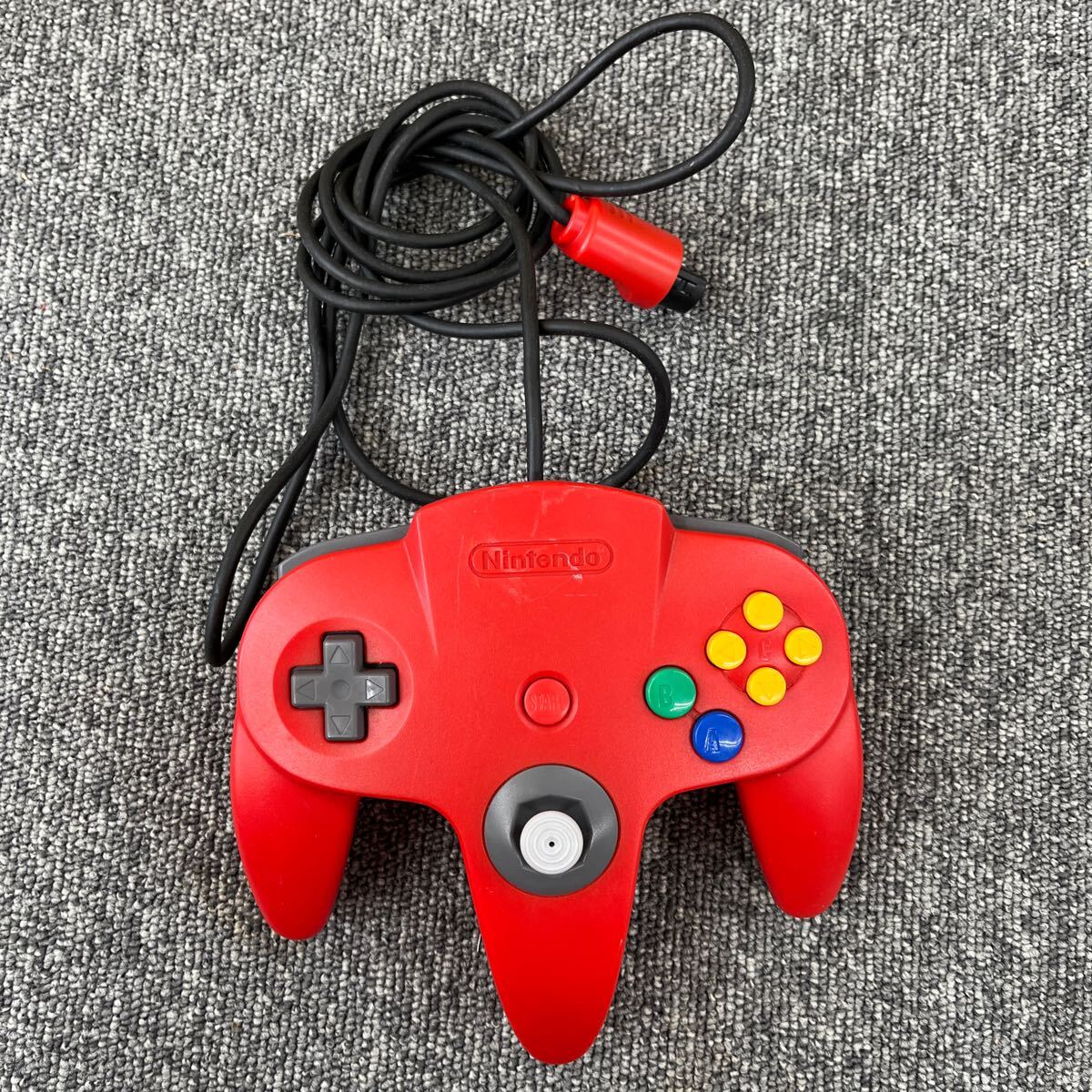 ☆846. ニンテンドー64 コントローラー 3点まとめて NUS-005 ☆846. ニンテンドー64 コントローラー 3点まとめて NUS-005