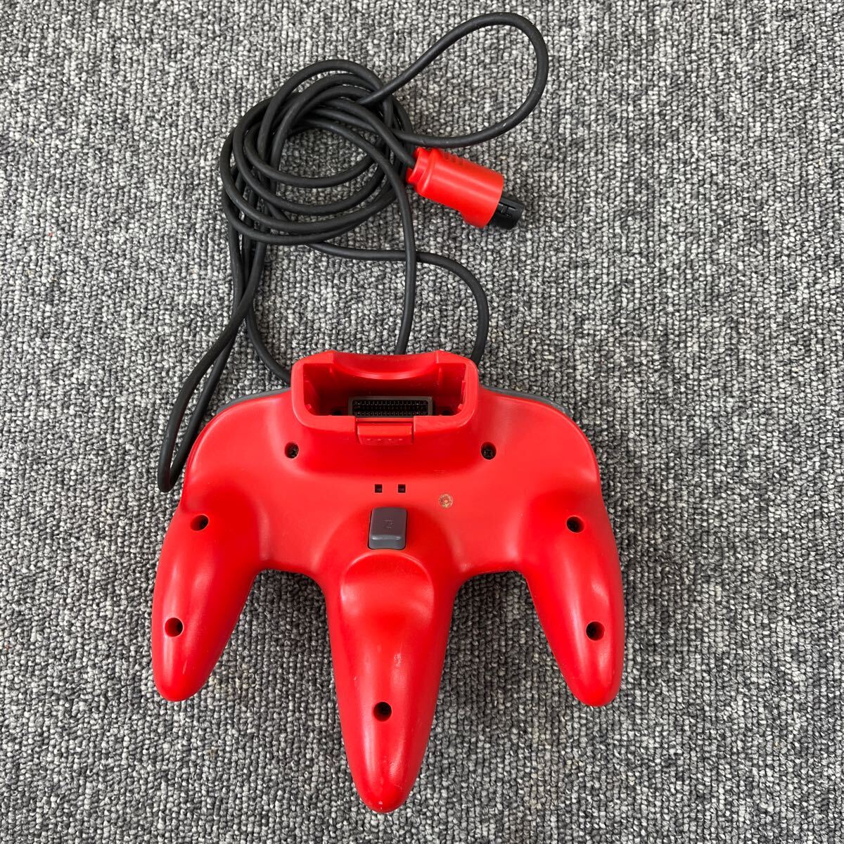 ☆846. ニンテンドー64 コントローラー 3点まとめて NUS-005 ☆846. ニンテンドー64 コントローラー 3点まとめて NUS-005