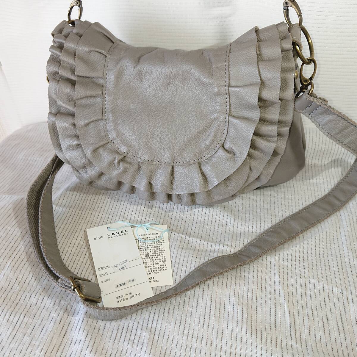 ★美品★6M3713★ハンド＆ショルダ-バッグ★ グレー系　POTRI　本革　綺麗です