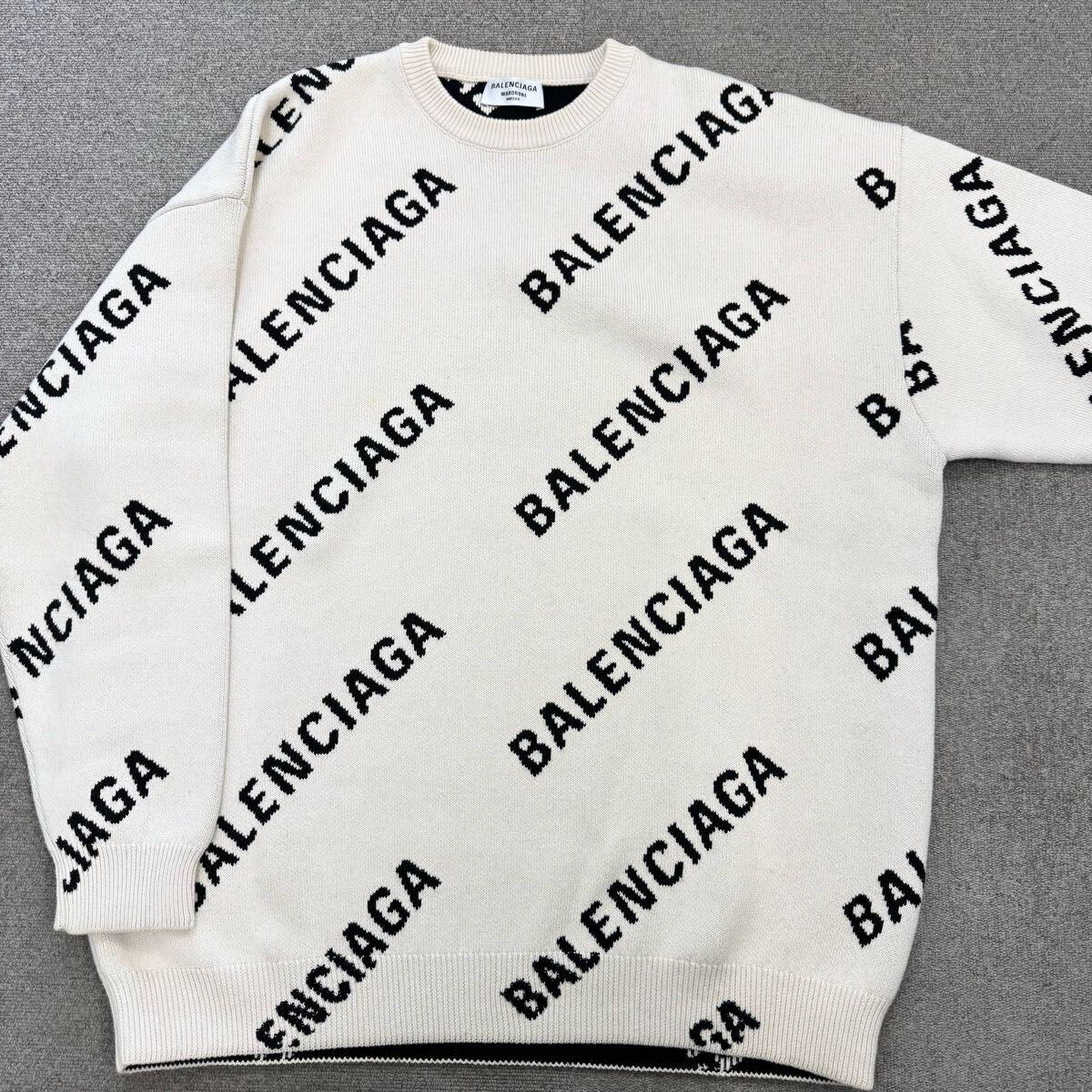 26『現行モデル・極美品』 BALENCIAGA バレンシアガ デムナ期 26『現行モデル・極美品』 BALENCIAGA バレンシアガ デムナ期