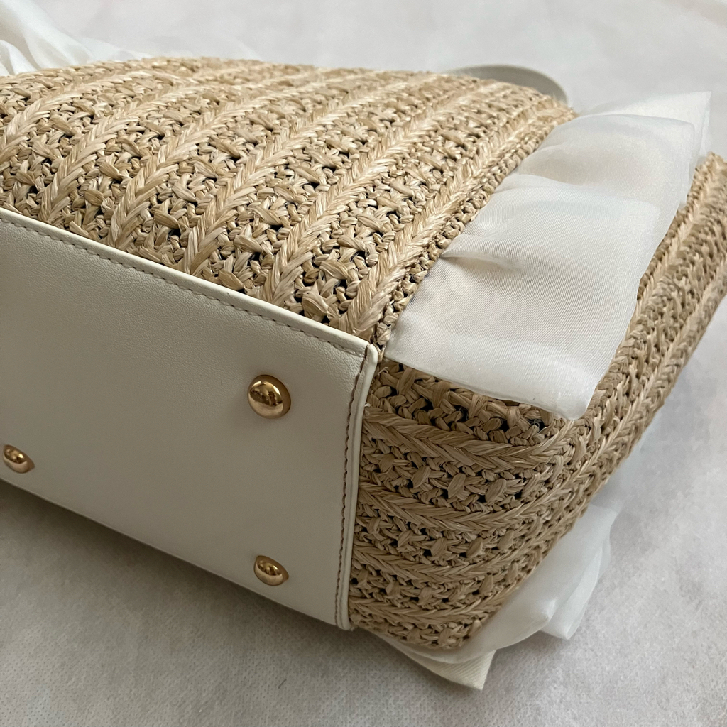 ☆美品☆【ダイアナ】フリルミニバッグ - その他 ☆美品☆【ダイアナ】フリルミニバッグ - その他