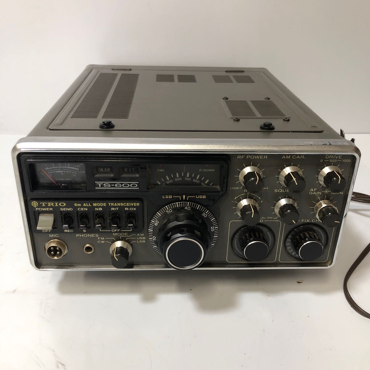 TRIO トリオ TS-600 6m ALL MODE TRANSCEIVER 無線機 中古 通電 TRIO トリオ TS-600 6m ALL MODE TRANSCEIVER 無線機 中古 通電