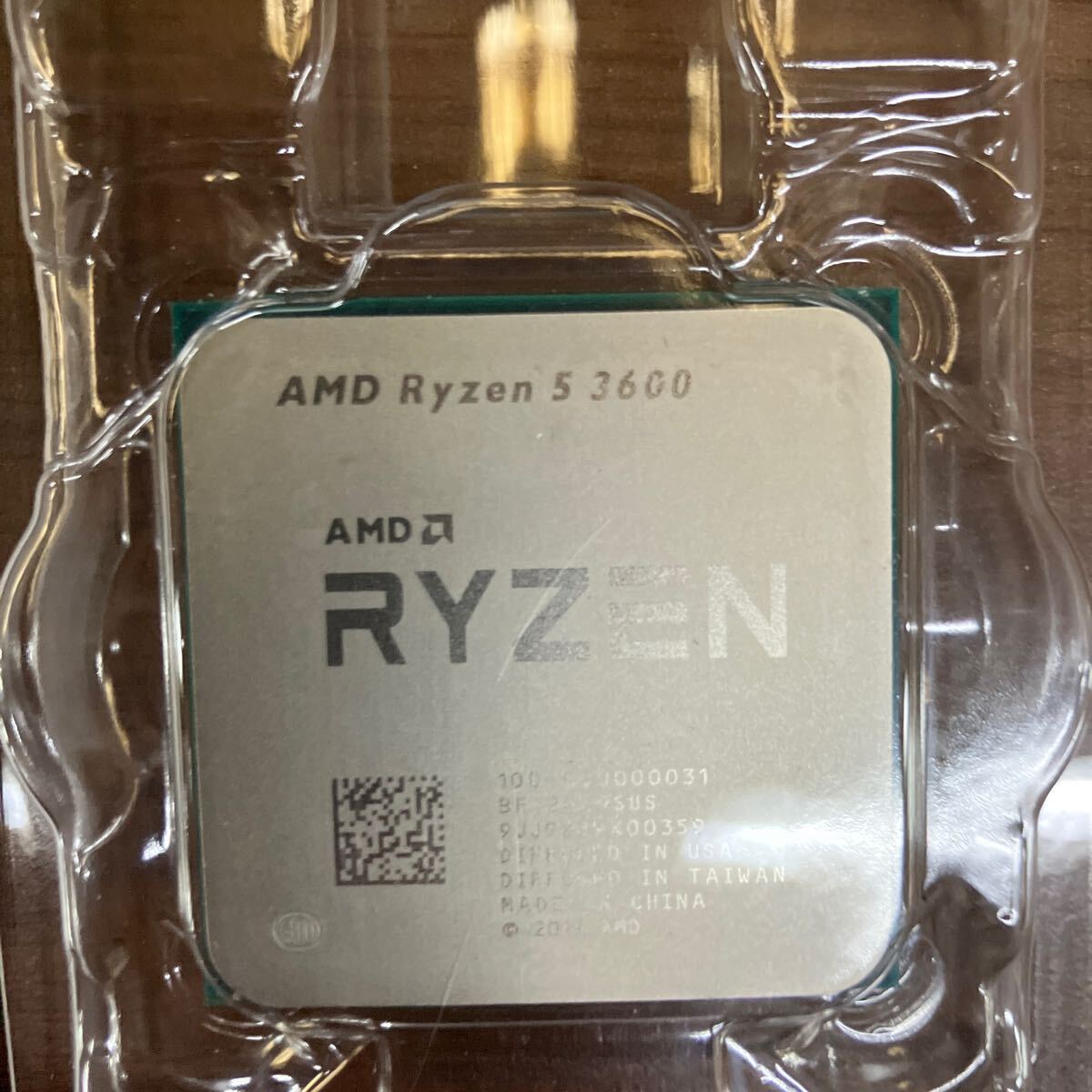 AMD CPU Ryzen 5 3600 3.6GHz 6コア / 12スレッド 35MB 65W 純正 AMD CPU Ryzen 5 3600 3.6GHz 6コア / 12スレッド 35MB 65W 純正