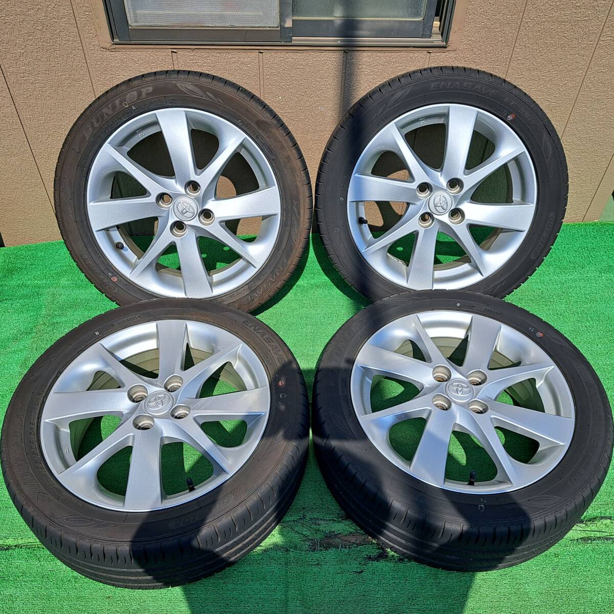 195/50R16 トヨタ アクア 純正 アルミホイール 4本 ヴィッツ 195/50R16 トヨタ アクア 純正 アルミホイール 4本 ヴィッツ