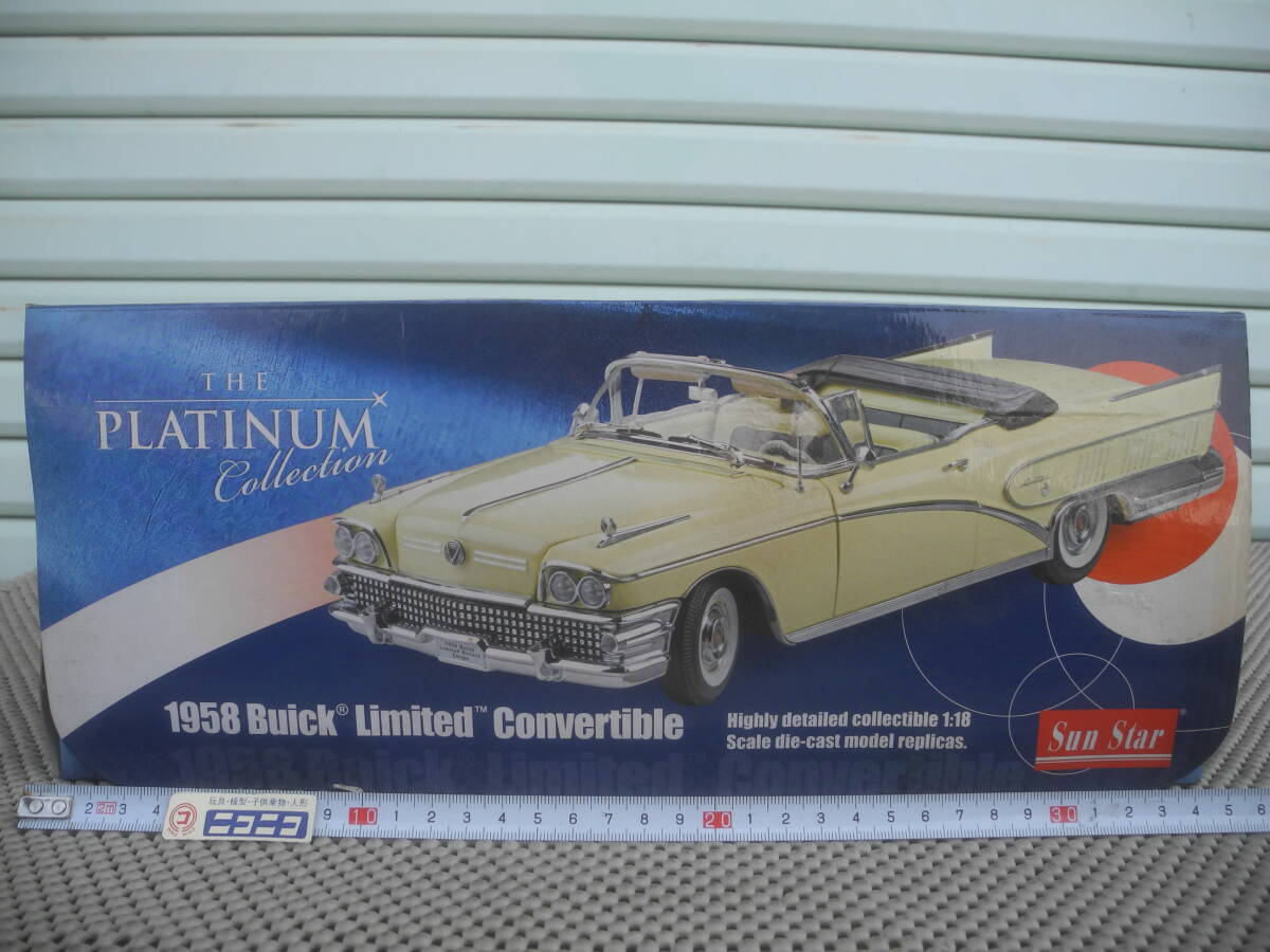 ◎1/18☆エスコートMk.ⅡRS1800・1977優勝車 Safari Rally◎新品