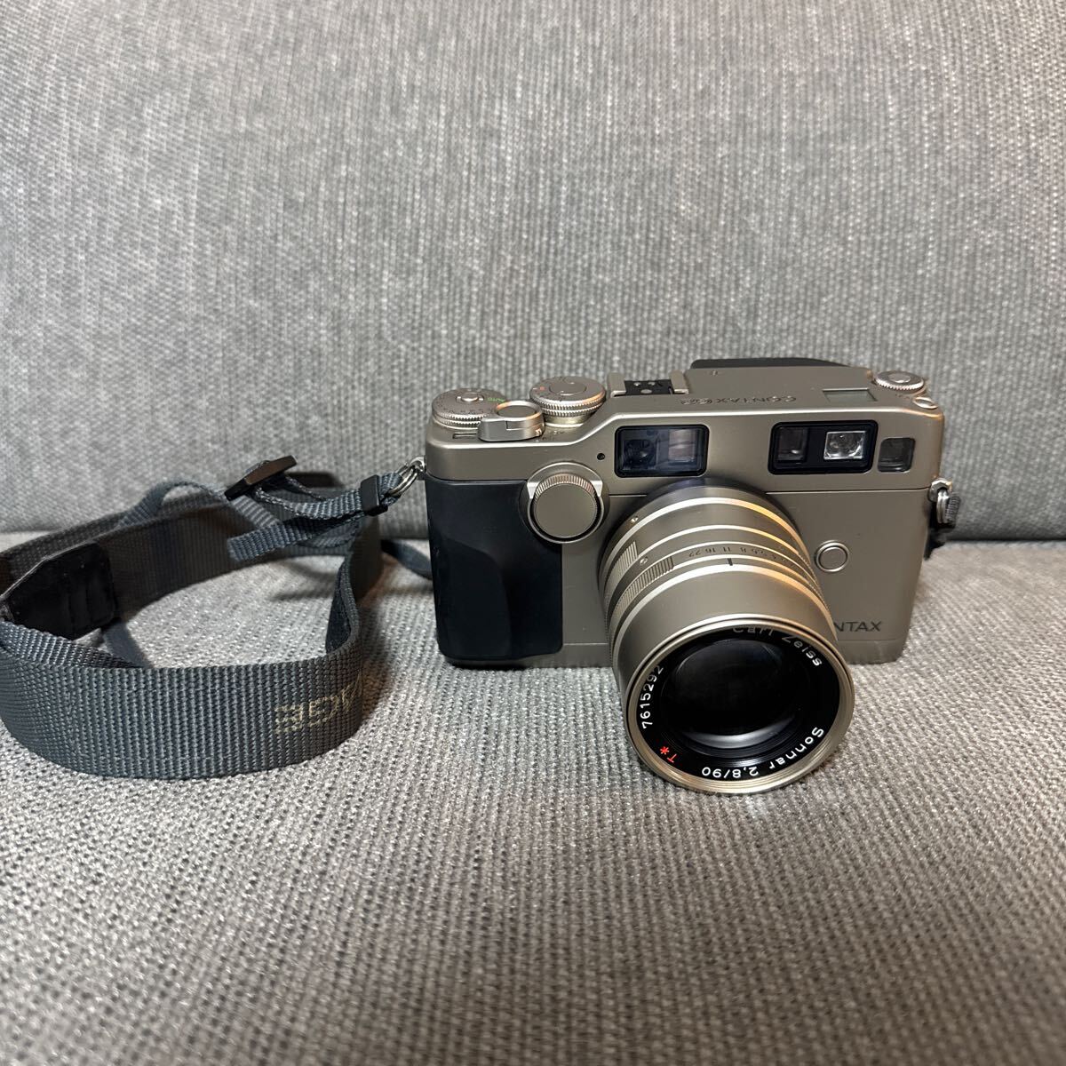 Contax G2 コンタックス フィルムカメラ レトロカメラ 90mm f2.8 Contax G2 コンタックス フィルムカメラ レトロカメラ 90mm f2.8