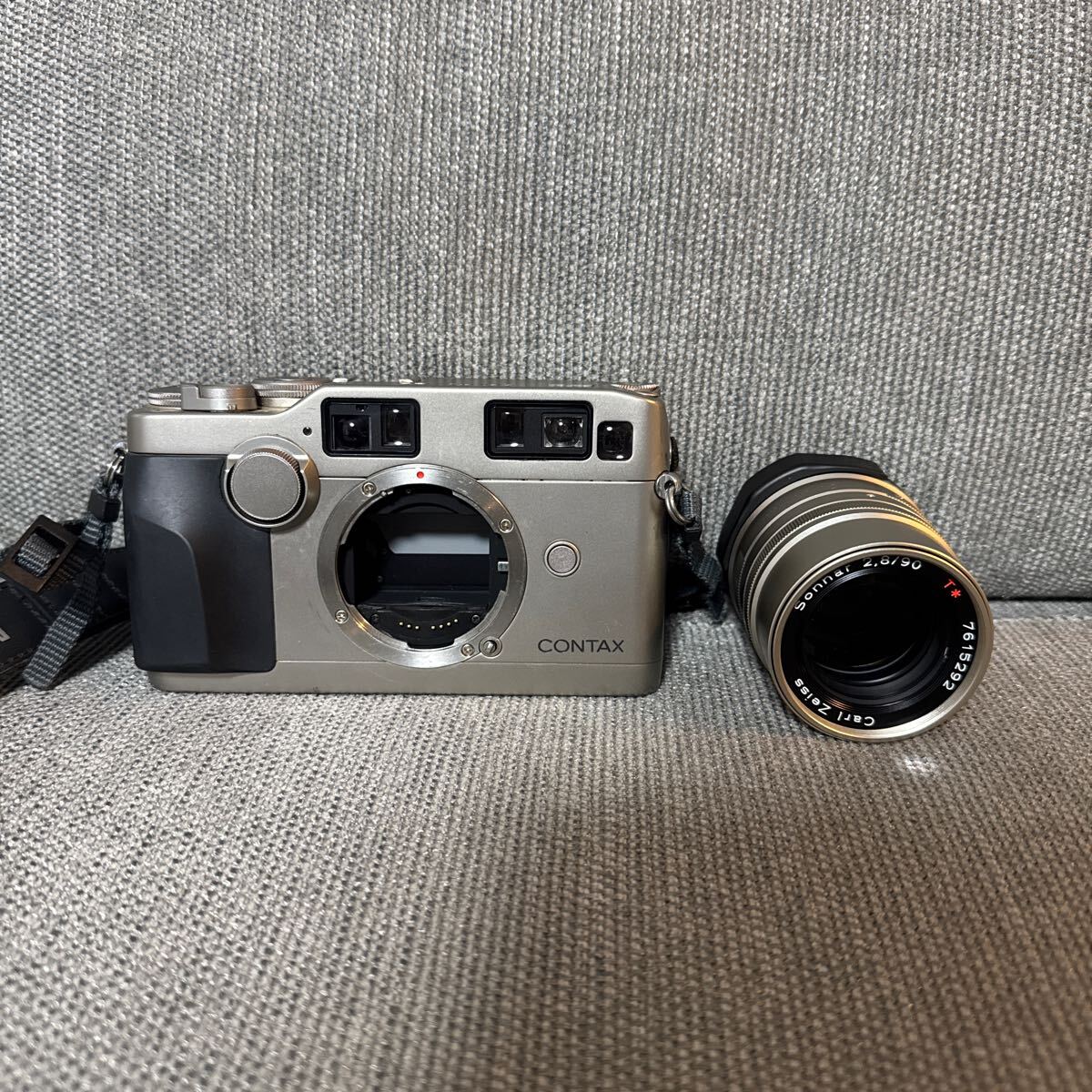 Contax G2 コンタックス フィルムカメラ レトロカメラ 90mm f2.8 Contax G2 コンタックス フィルムカメラ レトロカメラ 90mm f2.8
