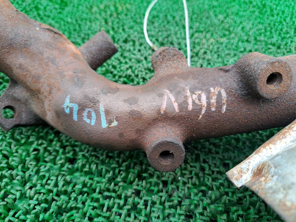 704　三菱 ミニキャブ　U61V　U62V　エキゾーストマニホールド　エキマニ　マニホールド_画像2