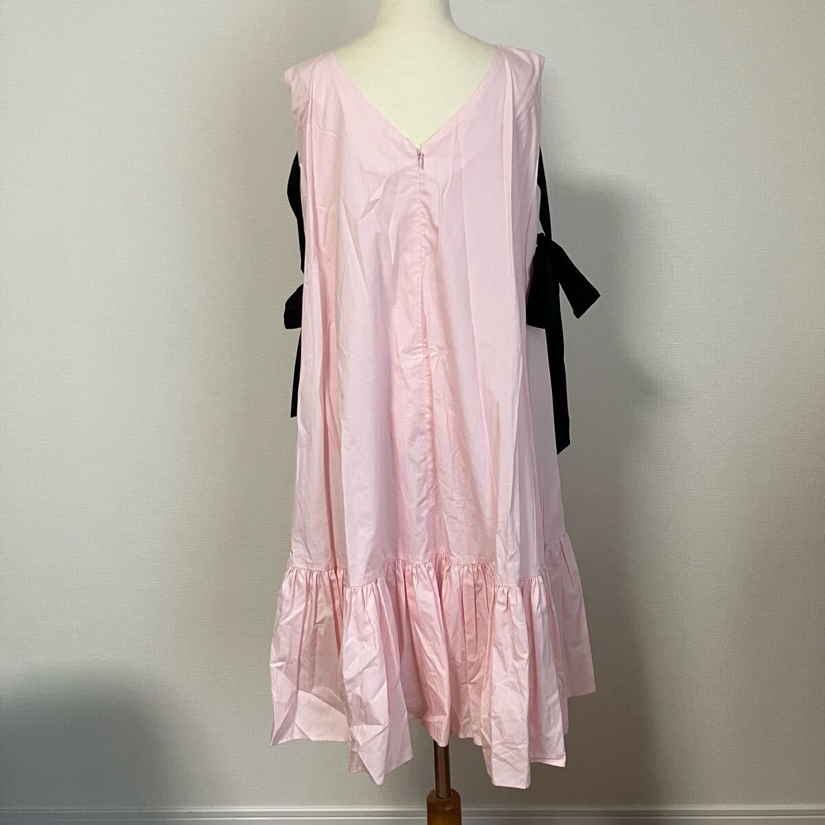 ☆未使用☆Limitless Luxury　たっぷりフレアワンピース_画像3