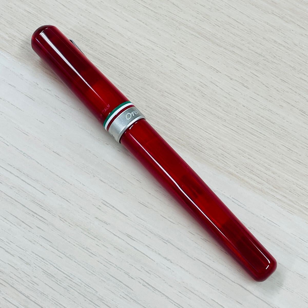 未使用】DELTA×オロビアンコ コンパーニョ RED FP レッド 万年筆 未使用】DELTA×オロビアンコ コンパーニョ RED FP レッド 万年筆
