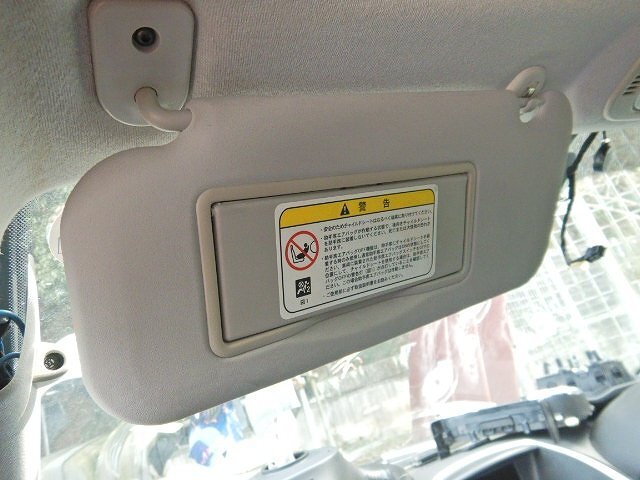 プジョー 207 GT A7 2011年 A75F04 サンバイザー 左側(cè) (在庫(kù)No:522419) (7615)
