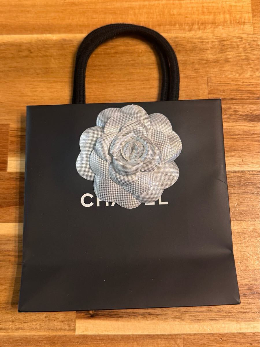 CHANEL シャネル ショッパー 紙袋 ショップ袋 黒 ミニサイズ CHANEL シャネル ショッパー 紙袋 ショップ袋 黒 ミニサイズ