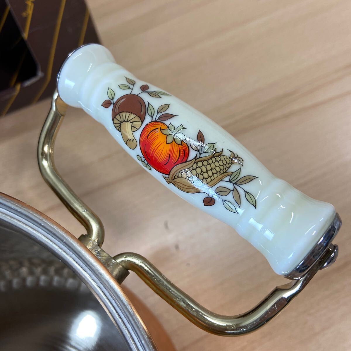 両手鍋 銅鍋 ガラス蓋 銅製品 取っ手(陶器) 杉山金属 22cm 4.7L 両手鍋 銅鍋 ガラス蓋 銅製品 取っ手(陶器) 杉山金属 22cm 4.7L