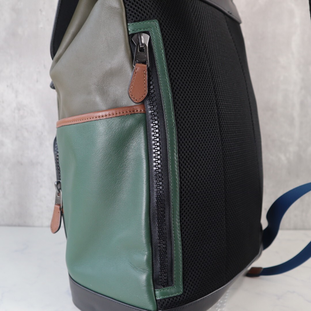 現行近い 未使用級 コーチ COACH バックパック デイバック 現行近い 未使用級 コーチ COACH バックパック デイバック