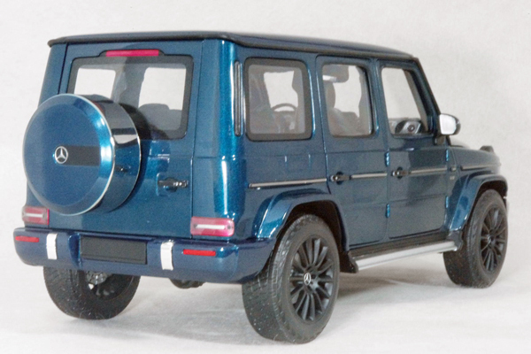 ● 1/18 メルセデス ベンツ 〓 G クラス ( W463 ) / 2020年 ブルー メタリック 〓 MERCEDES BENZ MINICHAMPS
