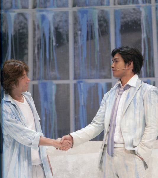 ささやき色のあの日たち パンフレット★北村一輝 山口紗彌加 須藤理彩 岸谷五朗 岡千絵 ★舞臺(tái) 地球ゴージャス パンフ aoaoya