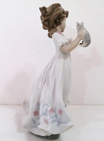 廃盤 2003年限定品□リヤドロ 可愛い猫 磁器人形モデルNo.6941