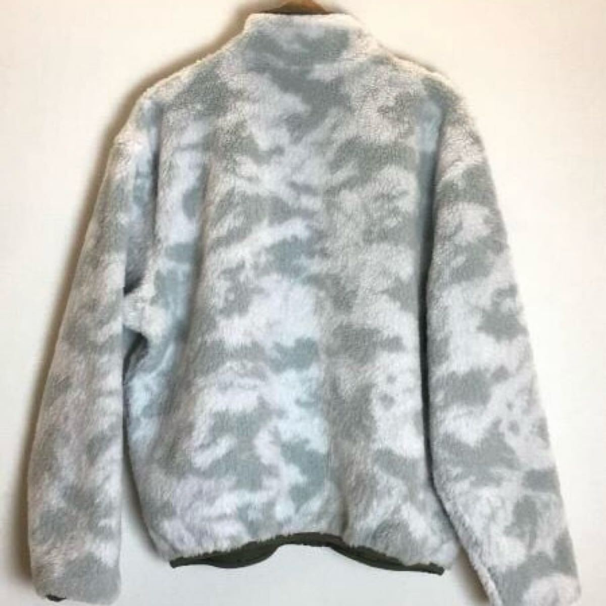 M リバーシブル NIKE クラブ+ ウィンター フリース トップ ナイキ ジャケット ボア ジャンバー ブルゾン 迷彩 カーキ_画像2