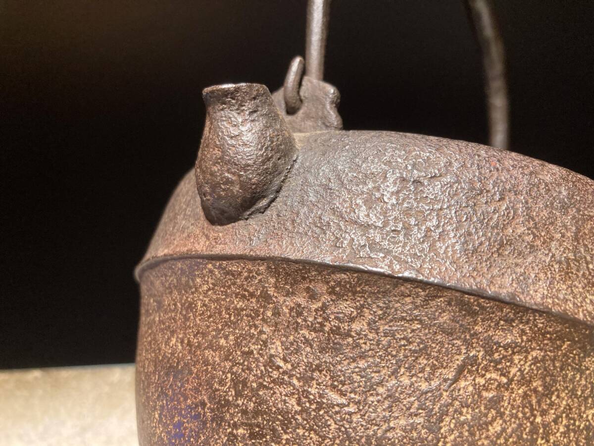 □宮崎寒雉 環摘 鉄瓶 極め箱□b0煎茶 急須 湯沸かし 鉄壺 鉄器 □宮崎寒雉 環摘 鉄瓶 極め箱□b0煎茶 急須 湯沸かし 鉄壺 鉄器