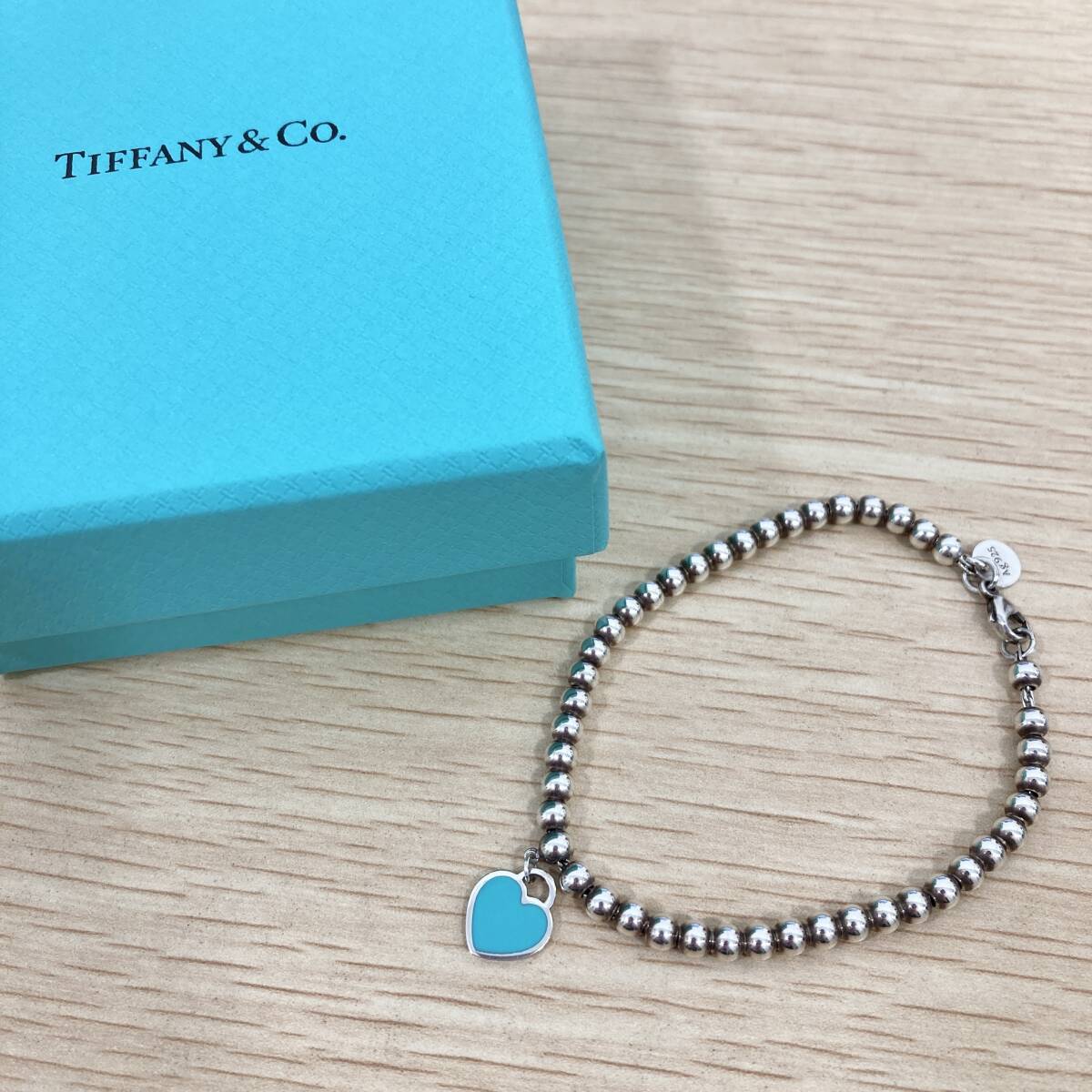 箱付き / TIFFANY&Co. ブルー ハート タグ ビーズ ブレスレット 箱付き / TIFFANY&Co. ブルー ハート タグ ビーズ ブレスレット