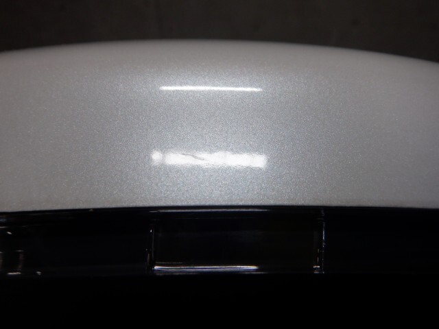 プジョー 308 LDA-T9BH01 左サイドミラー KWE