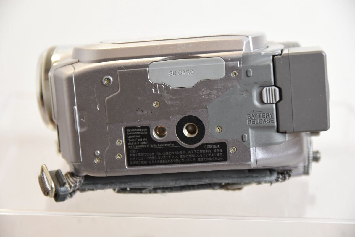デジタルビデオカメラ Panasonic パナソニック VDR-D300 250216W3 