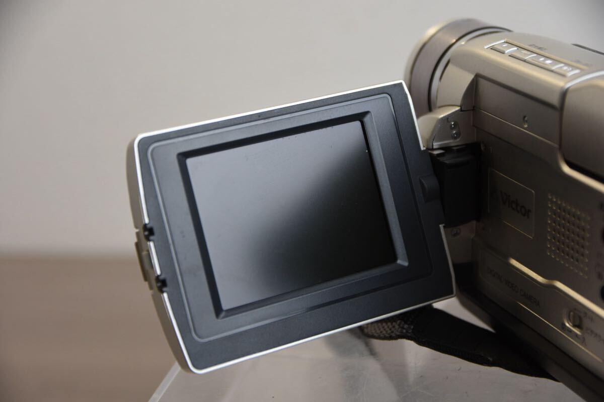  цифровая видео камера Victor Victor GRDVA10 250223W9