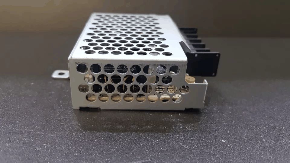「NBC」「未検査品」Fine-Suntronix CSF15-05 5V 3A Power Supply (5671)