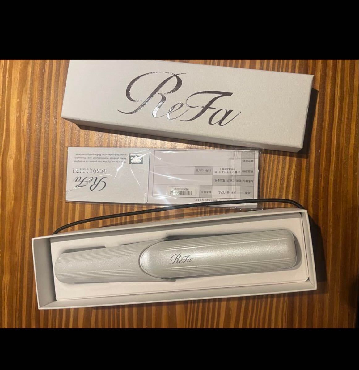 ReFa リファ box保証書付き アイロン 携帯用 ストレートカールコードレス 品番RE-AI02A(ホワイト)フィンガーアイロン