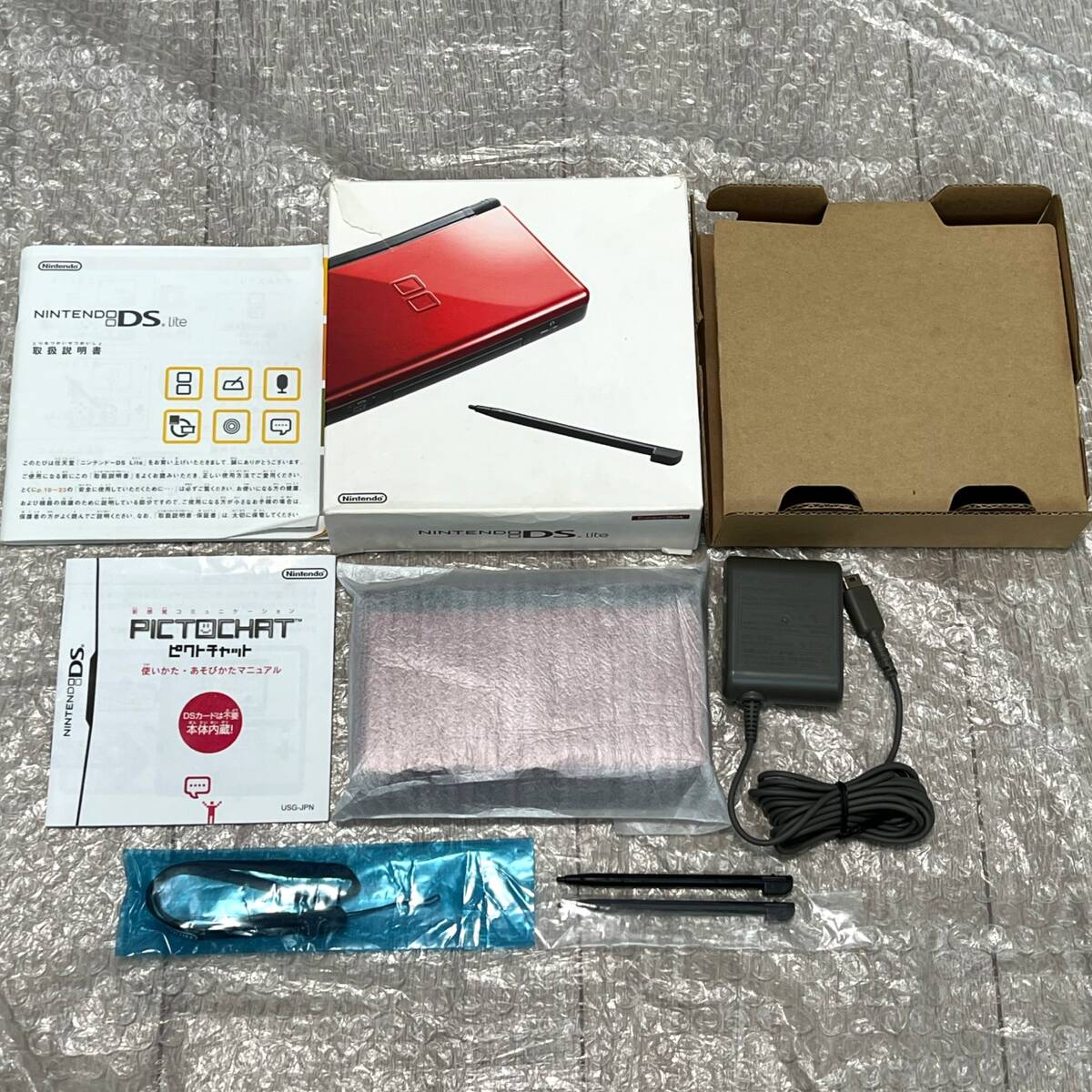 ほぼ未使用・本体極美品〉 NDS ニンテンドーDSLite 本体 ほぼ未使用・本体極美品〉 NDS ニンテンドーDSLite 本体