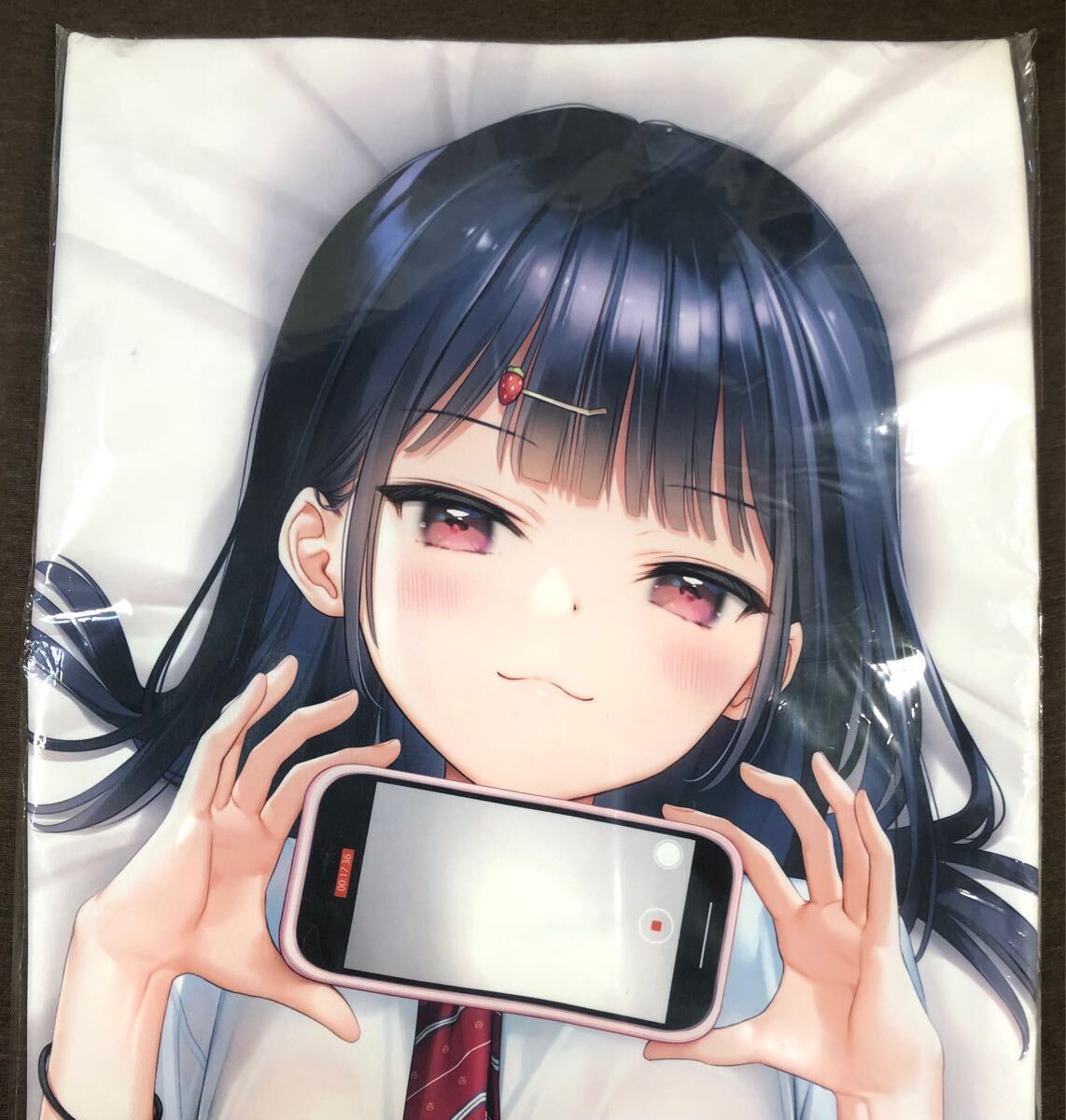 正規品 MIGNON WORKS mignon いちご 抱き枕カバー DLカード付