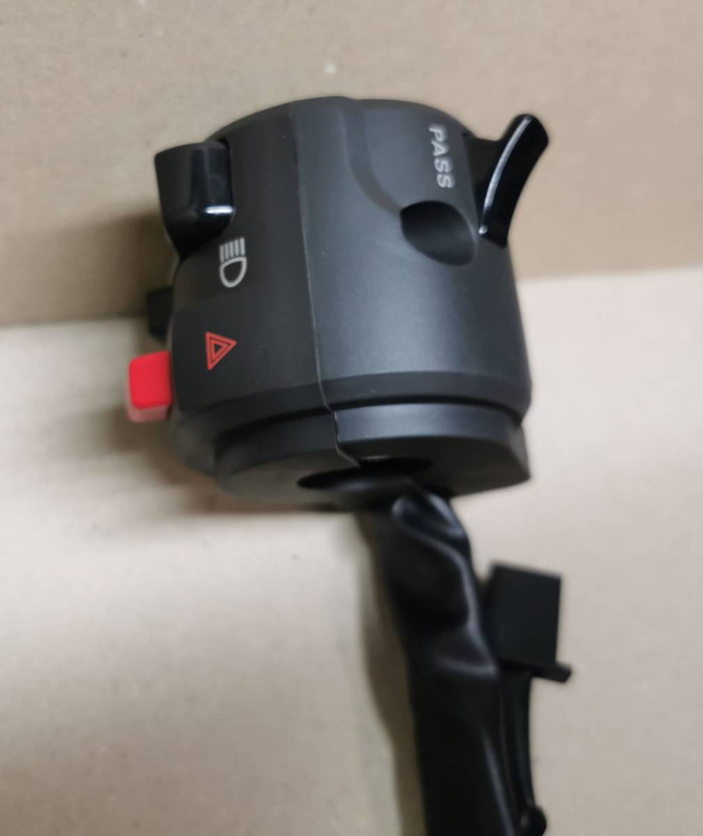 item_image_3