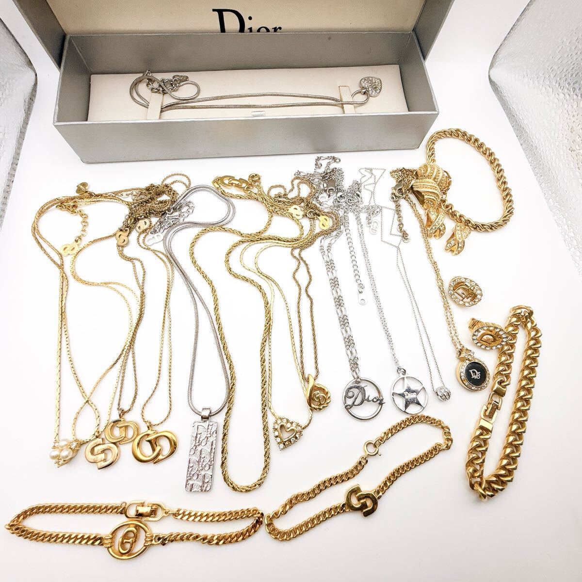 10【豪華20点セット 】Dior ネックレス ディオール ブレスレット 10【豪華20点セット 】Dior ネックレス ディオール ブレスレット