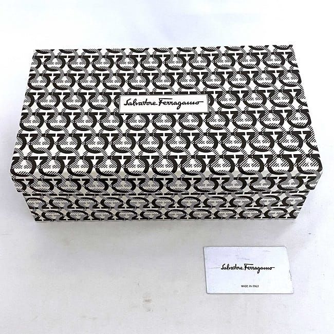  Salvatore Ferragamo Loafer бежевый темно-синий gun chi-ni0756696 прекрасный товар стрейч материалы б/у 