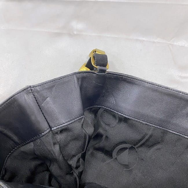 Salvatore Ferragamo цепь плечо большая сумка черный valaAU-21 плечо .. парусина кожа GP