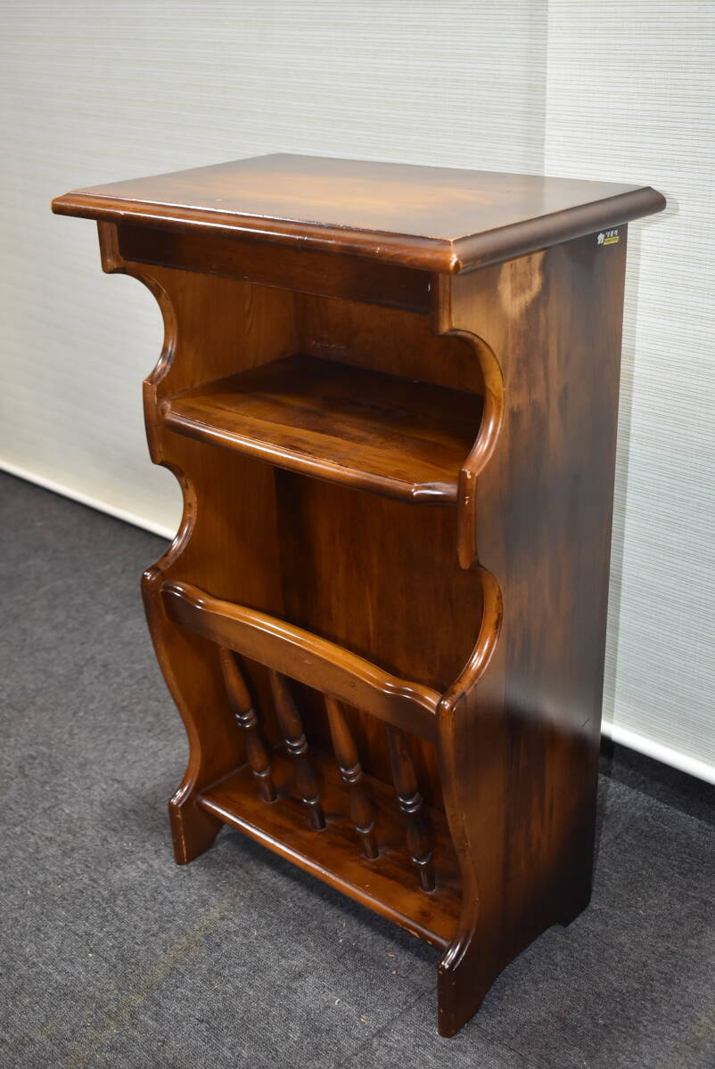 ■ヴィンテージ■オールド/カリモク■コロニアル マガジンラック 電話臺/サイドテーブル/花臺■1970～1980年代■