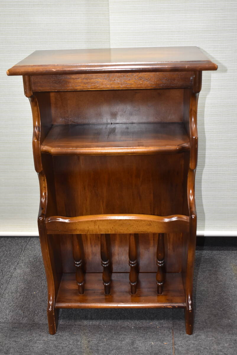 ■ヴィンテージ■オールド/カリモク■コロニアル マガジンラック 電話臺/サイドテーブル/花臺■1970～1980年代■