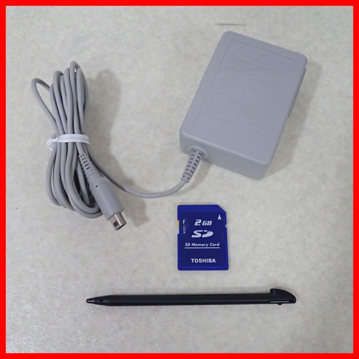 動作品 ニンテンドー3DSLL 本体 SPR-001 ブルー×ブラック 動作品 ニンテンドー3DSLL 本体 SPR-001 ブルー×ブラック