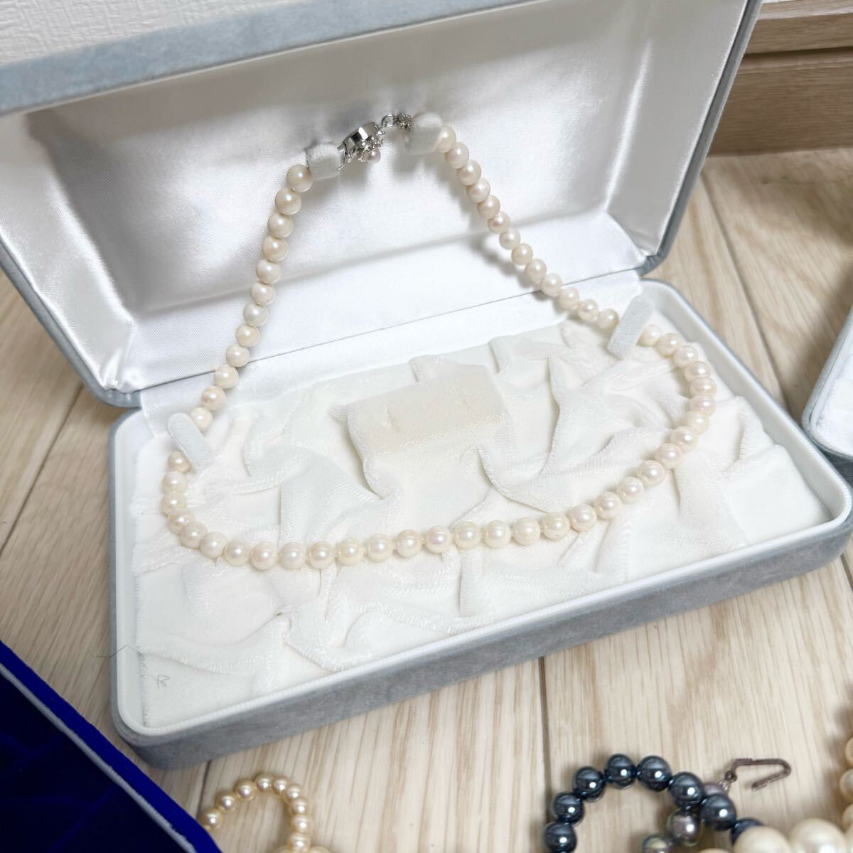大量まとめ】本真珠 パール ネックレス セット 豪華 SILVER金具 大量まとめ】本真珠 パール ネックレス セット 豪華 SILVER金具