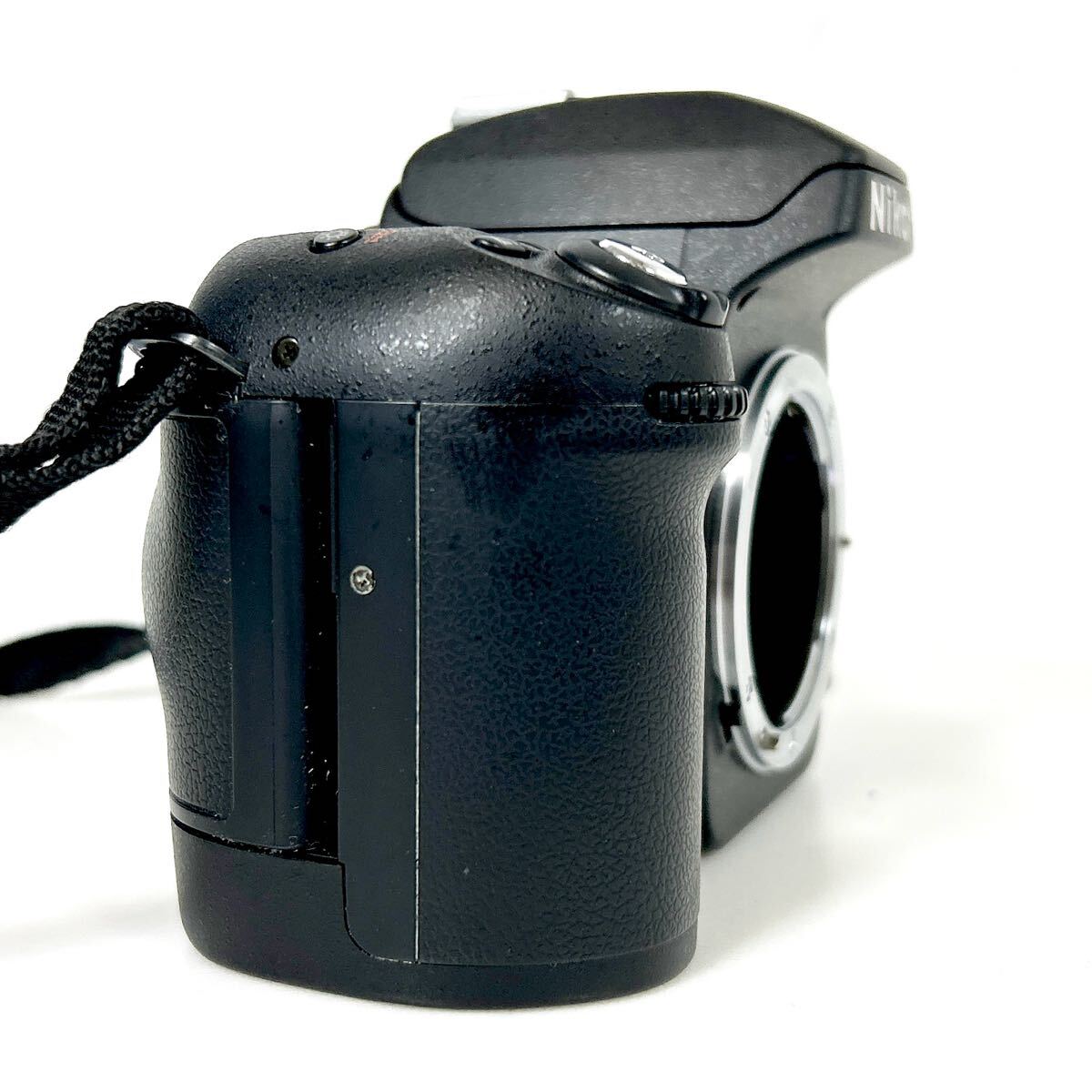 Nikon F80 ニコン ボディのみ フィルムカメラ 通電確認済 alp岩 Nikon F80 ニコン ボディのみ フィルムカメラ 通電確認済 alp岩