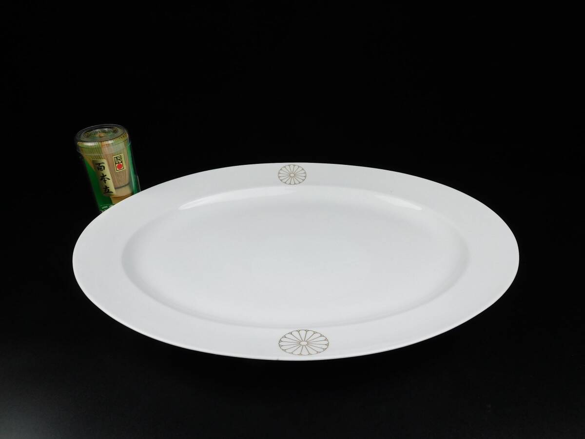 天皇家 御下賜品 オールドノリタケ RC 金彩十六菊御紋章入 洋皿 天皇家 御下賜品 オールドノリタケ RC 金彩十六菊御紋章入 洋皿