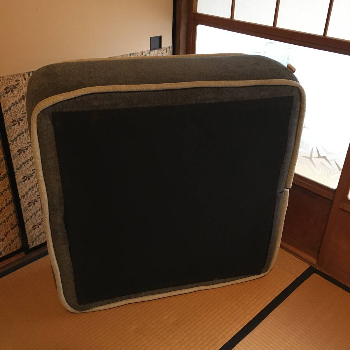 INCOON インクーン　ソファ　モダン　スツール　オットマン