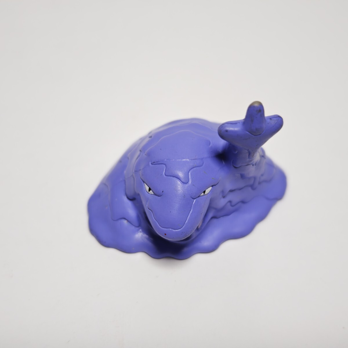 割引発見 旧黒台紙 モンコレ 089 フィギュア ポケモン 中古品 ベトベトン ポケットモンスター