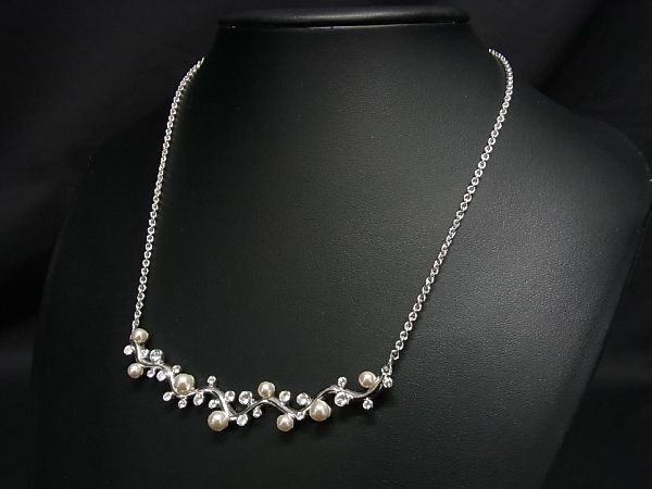 1円 □新品□未使用□ SWAROVSKI スワロフスキー フェイクパール 1円 □新品□未使用□ SWAROVSKI スワロフスキー フェイクパール