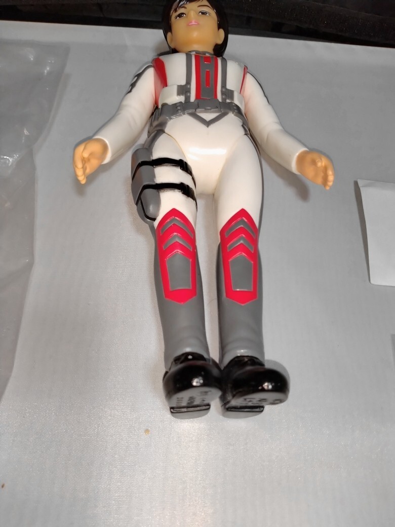 M1号 レナ隊員 イベント限定品 ウルトラマンティガ ソフビ M1号 レナ隊員 イベント限定品 ウルトラマンティガ ソフビ