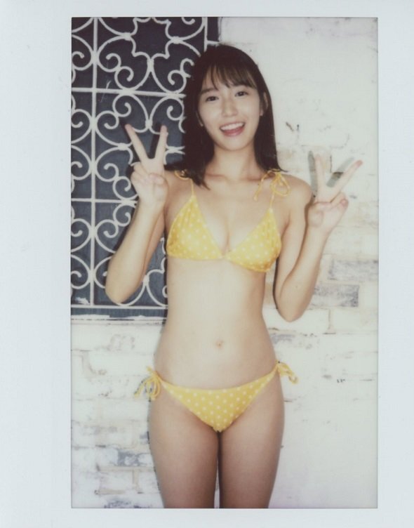 Hit's ヒッツ　紗綾　直筆サインワイドチェキ　花柄ビキニ Hit's ヒッツ 紗綾 直筆サインワイドチェキ 花柄ビキニ Hit's