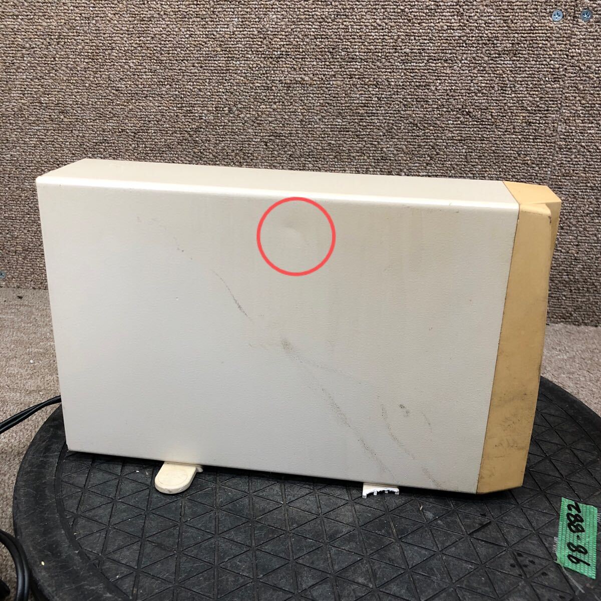 98-882 激安 レトロPC パーツ 外付け MOドライブ 230MB TEAC MO-230 SCSI 通電.電源オン.オフok ジャンク