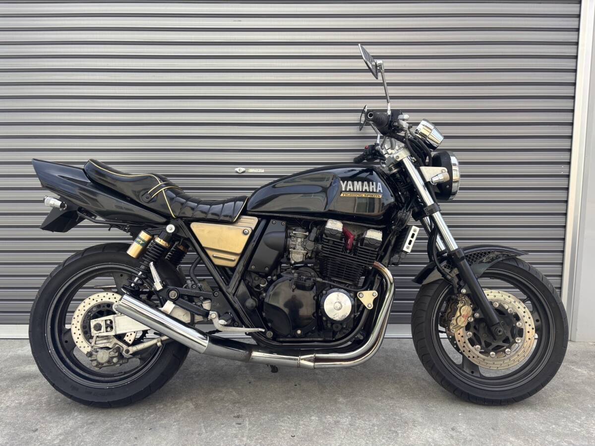 XJR400 4HM 実動車両 書類付き 調子良好 異音白煙無し 平成7年式 XJR400 4HM 実動車両 書類付き 調子良好 異音白煙無し 平成7年式
